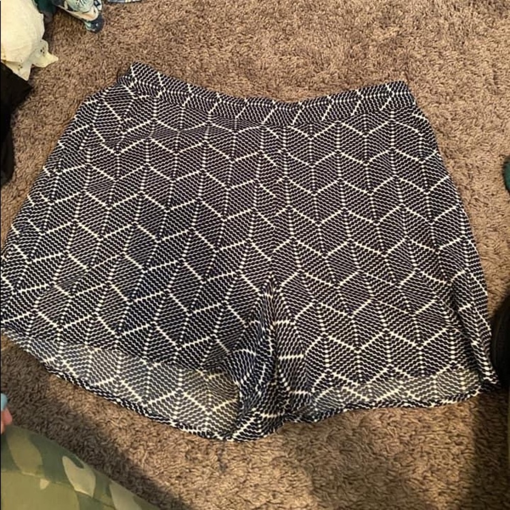 Maurices flowy shorts